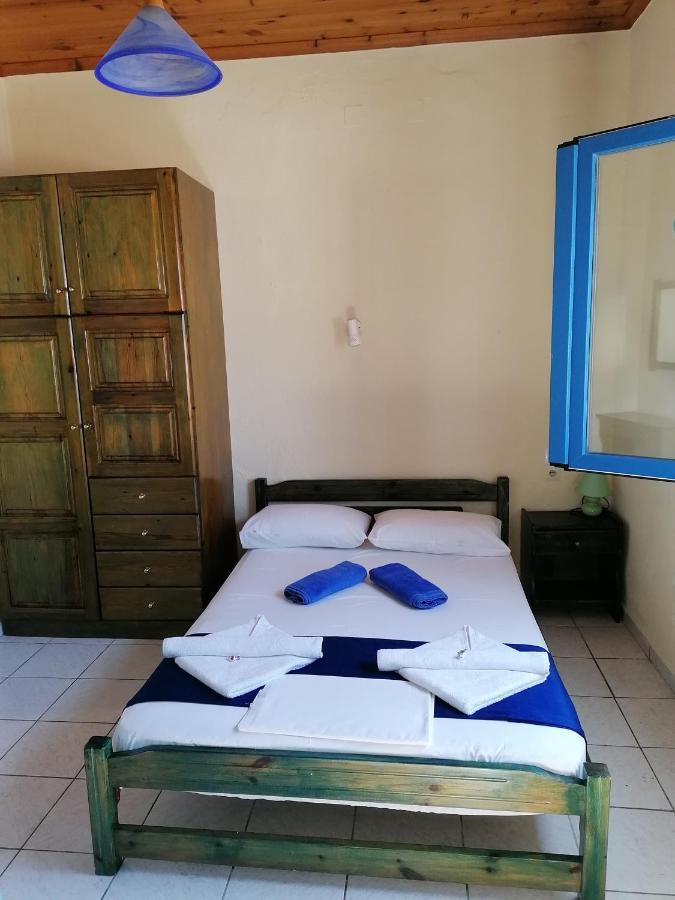 סקופלוס טאון Villa Evmenia Panoramic View & Sea Front Apartments מראה חיצוני תמונה
