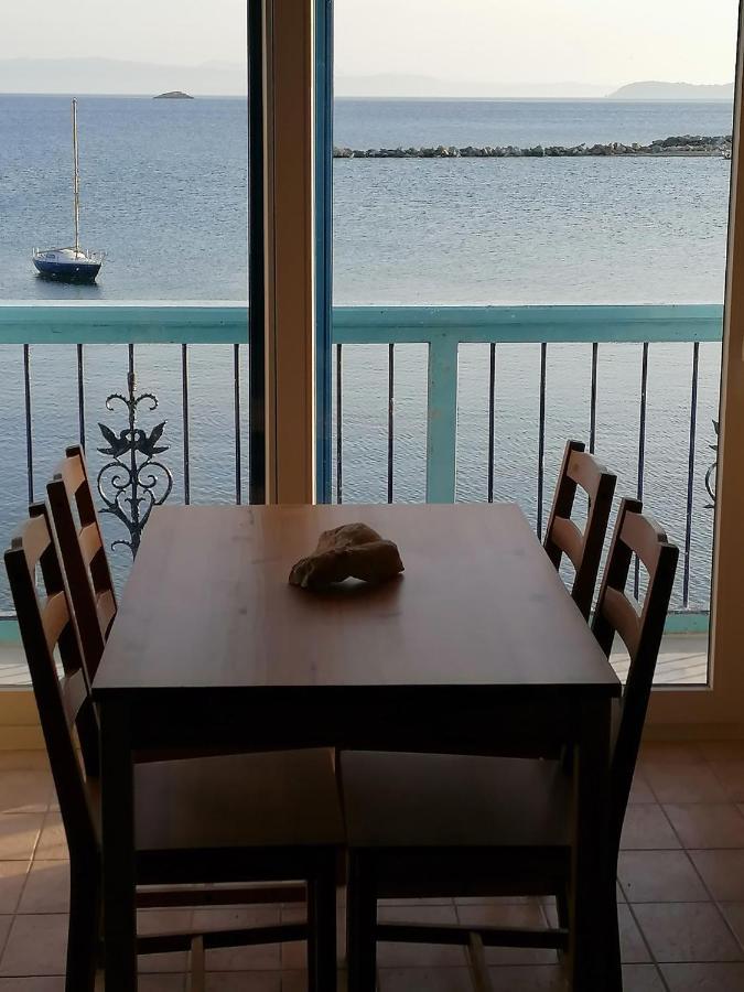 סקופלוס טאון Villa Evmenia Panoramic View & Sea Front Apartments מראה חיצוני תמונה