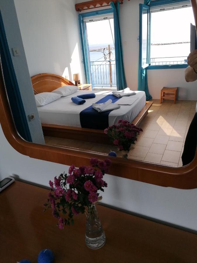סקופלוס טאון Villa Evmenia Panoramic View & Sea Front Apartments מראה חיצוני תמונה