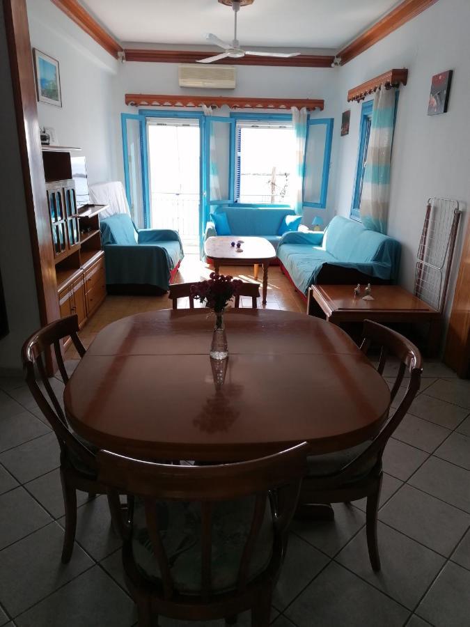 סקופלוס טאון Villa Evmenia Panoramic View & Sea Front Apartments מראה חיצוני תמונה
