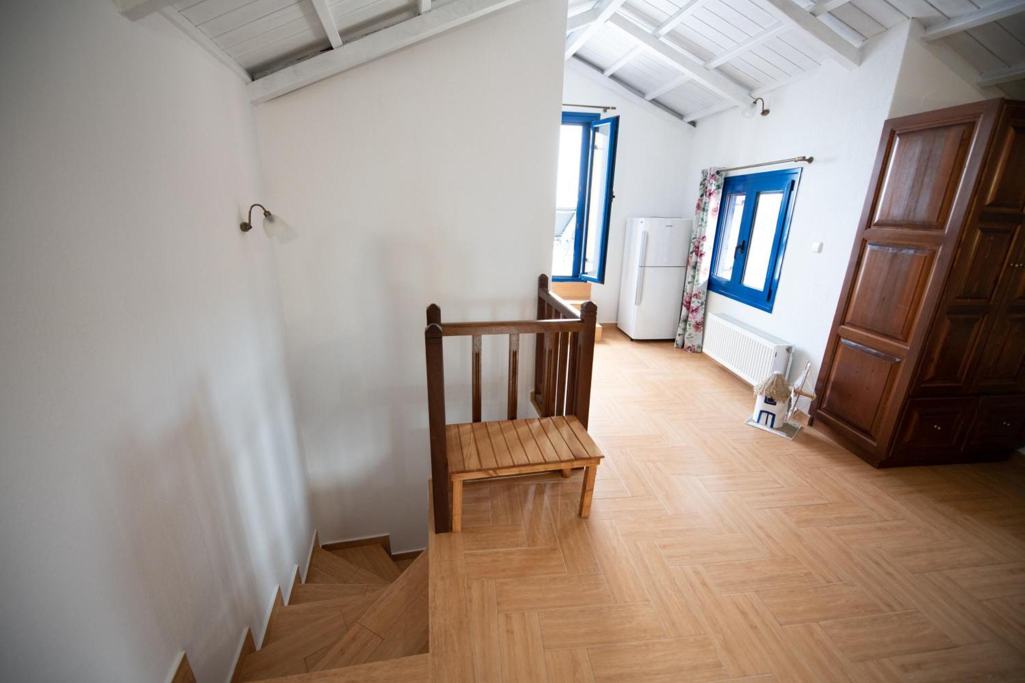 סקופלוס טאון Villa Evmenia Panoramic View & Sea Front Apartments מראה חיצוני תמונה